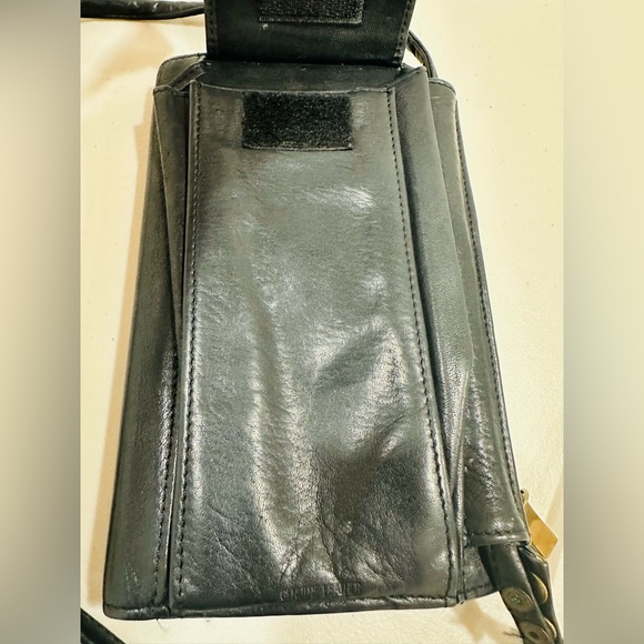 Fossil Vintage‎ Black Leather Crossbody Purse Bag Wallet Phone Sunglasses Pouch! - Picture 5 of 12